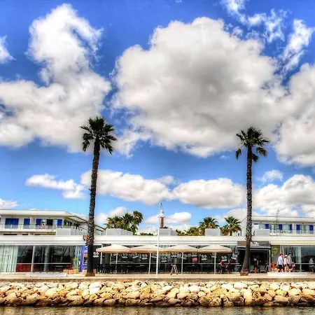 Na Marina De By Algarving *